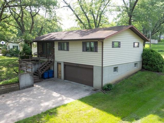 House for sale in Whiteside, Illinois