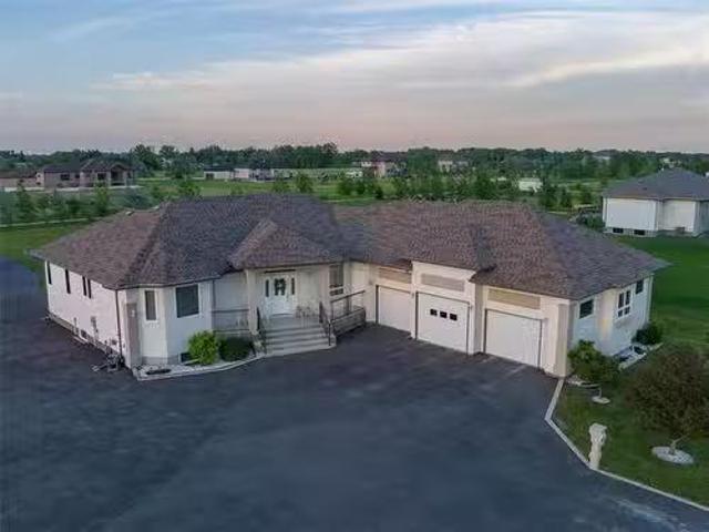 House for sale in Manitoba