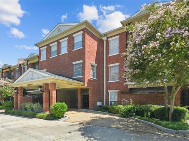 Condo for sale in Metairie, Louisiana