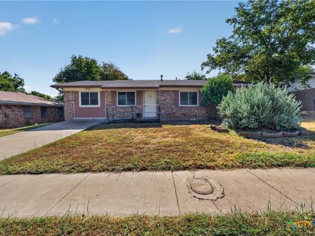House for sale in Briggs, Texas