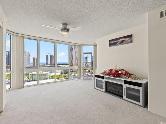 Condo for sale in Honolulu, Hawaii