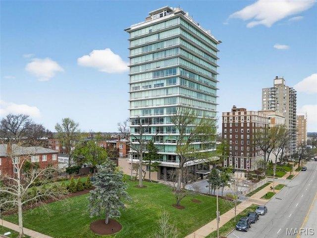Condo for sale in Saint Louis, Missouri