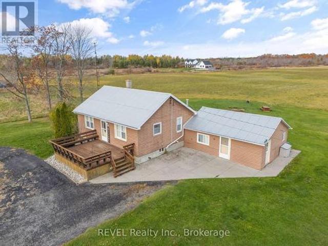 Farm for sale in Ontario