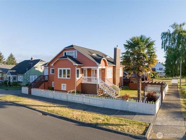 House for sale in Hoquiam, Washington