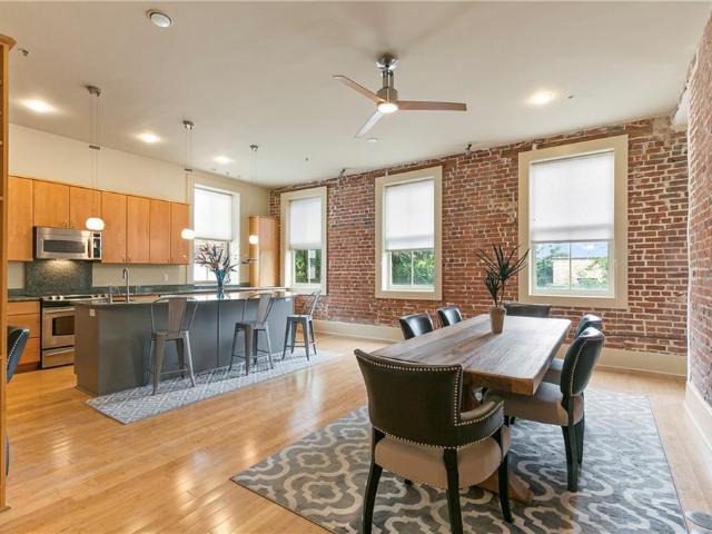 Condo for sale in New Orleans, Louisiana