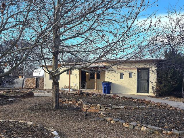 House for sale in Espanola, New Mexico