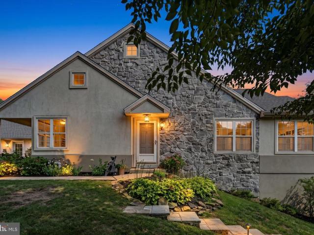 Townhouse for sale in Millersville, Pennsylvania