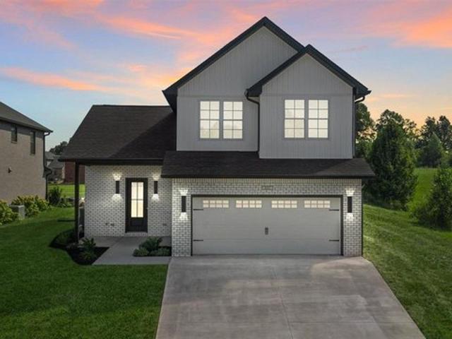 House for sale in Cecilia, Kentucky