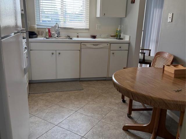 Condo for sale in Bloomfield Hills