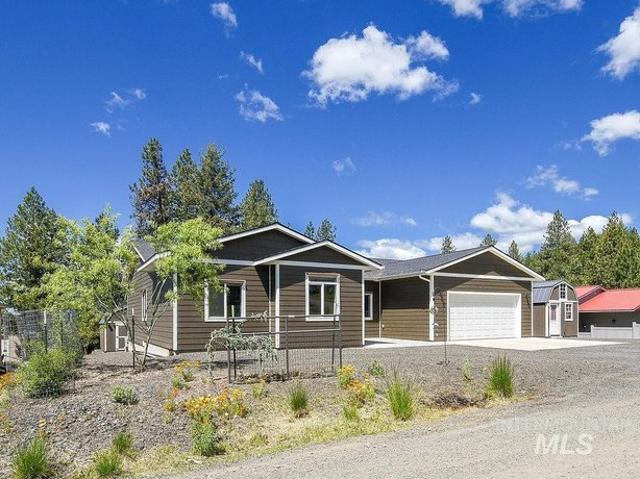 House for sale in Deary, Idaho