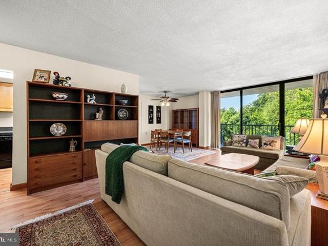 Condo for sale in Delco, Pennsylvania