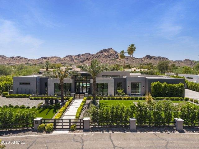 House for sale in Paradise Valley, Arizona