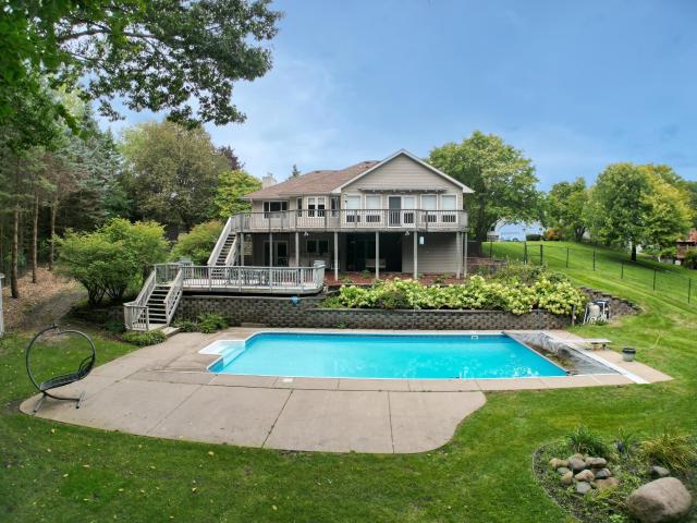 House for sale in Inver Grove Heights, Dakota County