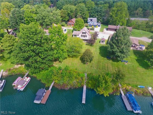 House for sale in Dellroy, Ohio