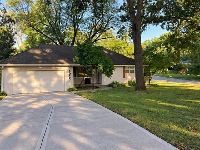 House for sale in Prairie Fields, Prairie Village