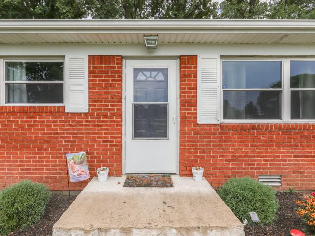 House for sale in Pleasant View, Fairland