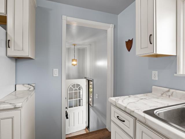 House for sale in Whitelaw