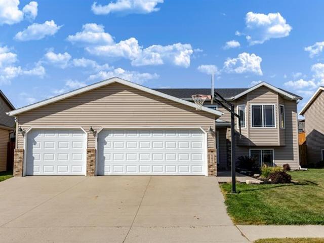 House for sale in West Fargo, Cass County