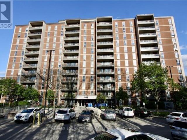 Condo for sale in Ainslie Wood West, Hamilton