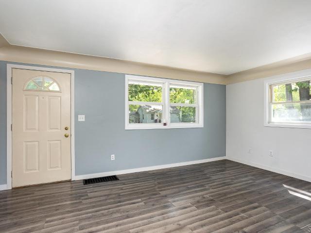 House for sale in Essexville