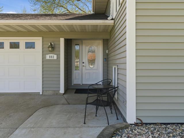 House for sale in Madelia, Minnesota