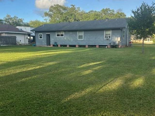 House for sale in Gueydan, Louisiana