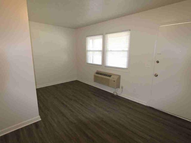 Apartment for rent in Olde Towne, Bellevue