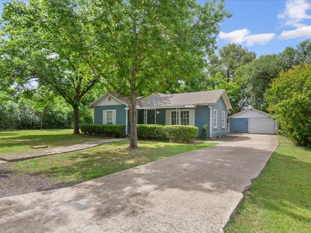 House for sale in Bosque, Texas