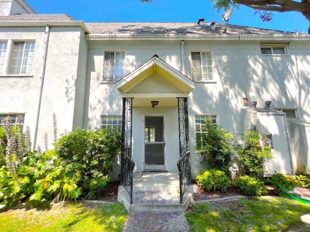 House for rent in Ontario
