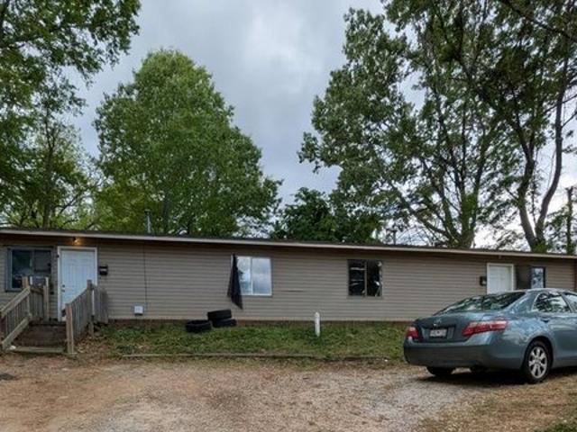 House for sale in Greenwood, Greenwood County