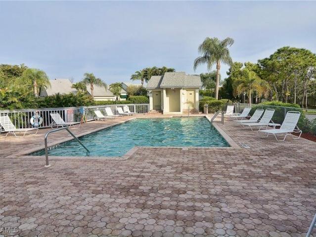 Townhouse for sale in Fort Myers