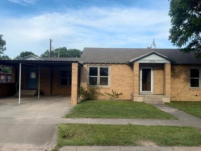 House for sale in Big Lake, Texas
