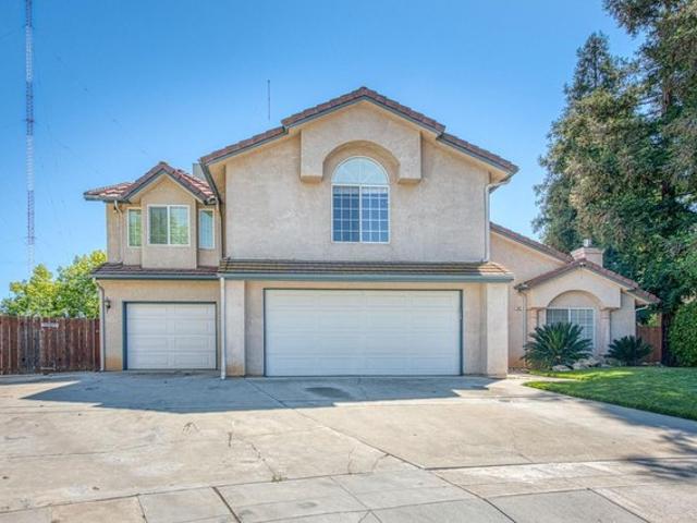 House for sale in Clovis, California