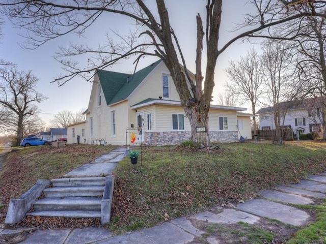 House for sale in Carthage, Missouri