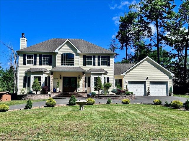 House for sale in Forestburgh, New York