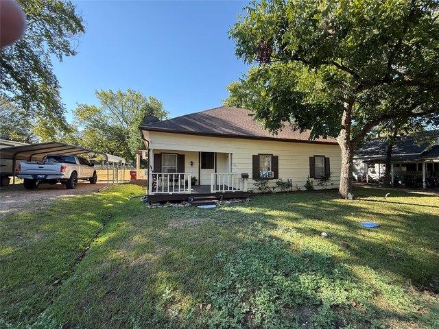 House for sale in Bonham, Fannin County