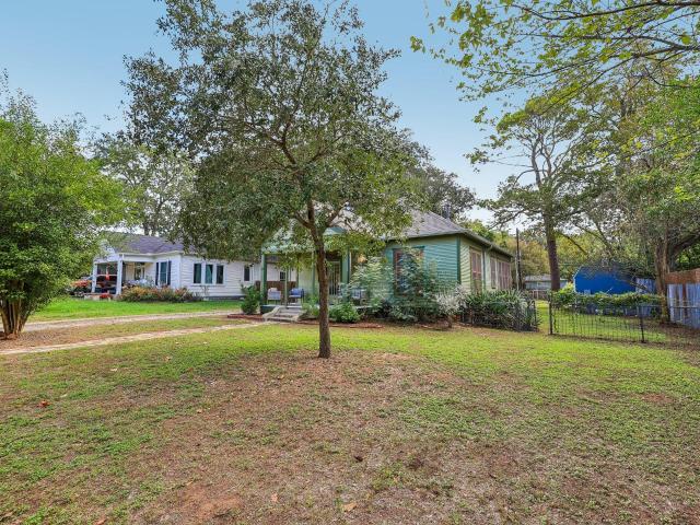 House for sale in Smithville, Bastrop County