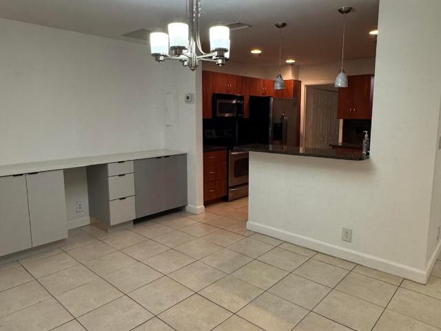 Townhouse for sale in Hollywood, Florida