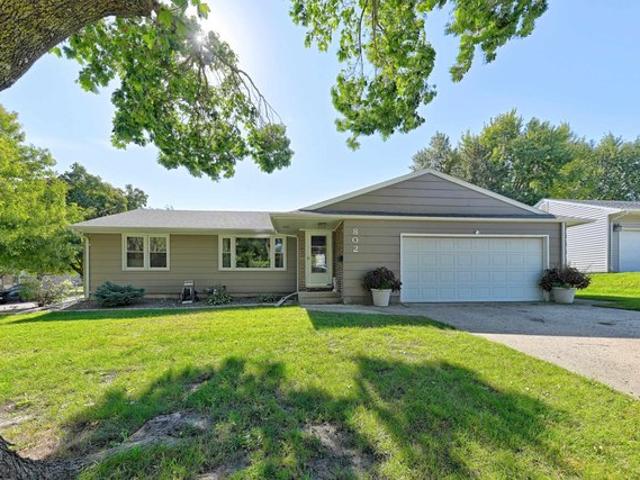 House for sale in Estherville, Emmet County