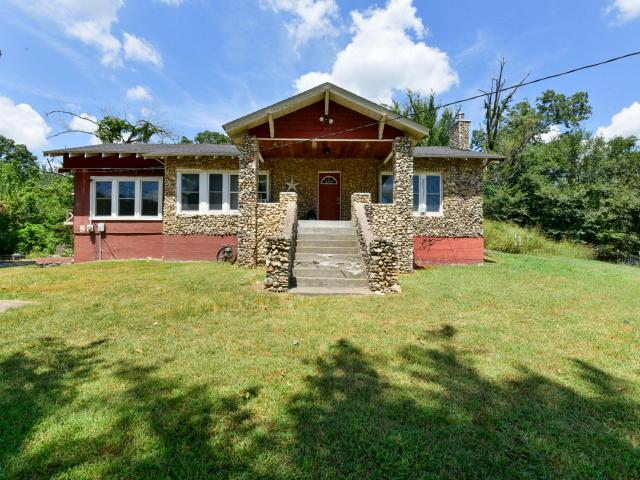 House for sale in Anderson, Missouri