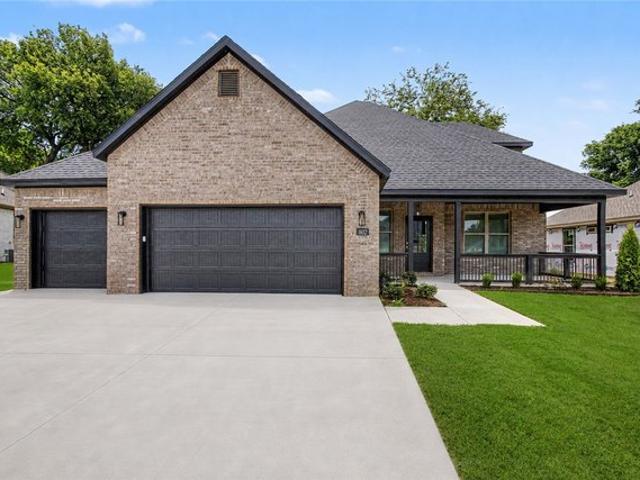 House for sale in Ark