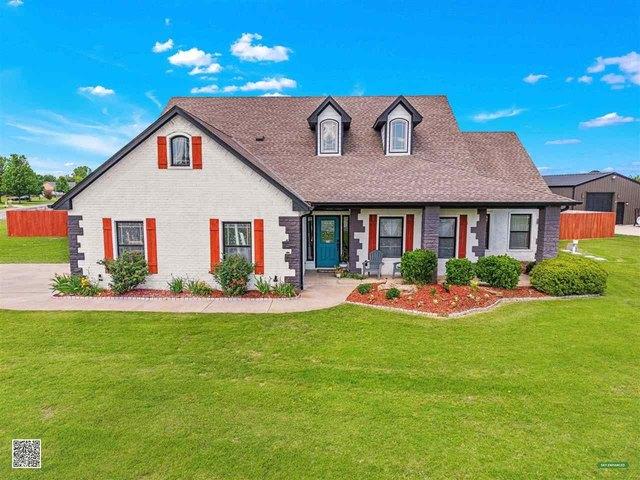 House for sale in Elgin, Oklahoma