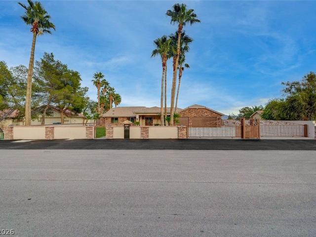 House for sale in Nevada