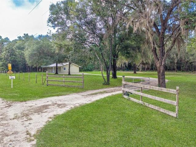House for sale in Inglis, Levy County