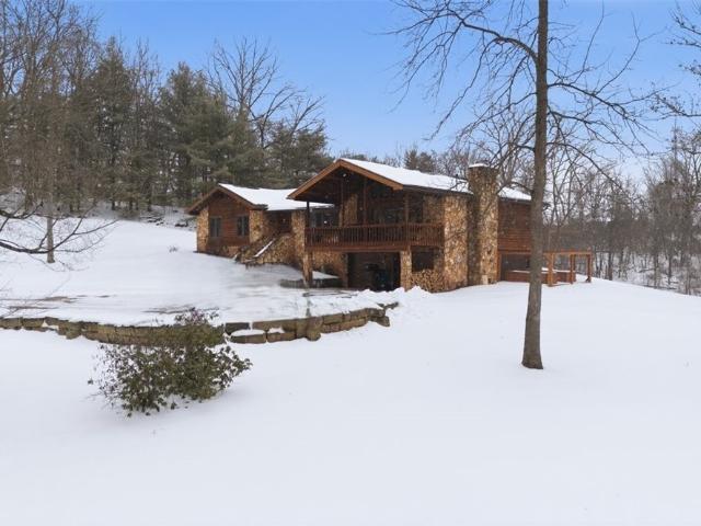 House for sale in Fleming, Ohio