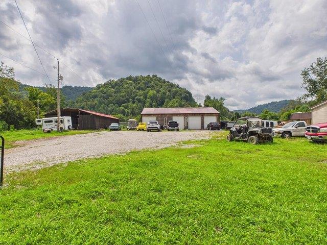 House for sale in Minnie, Kentucky
