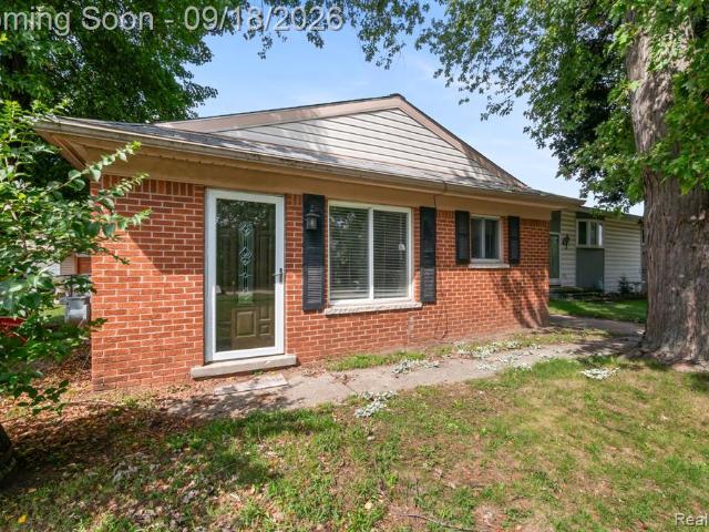 House for sale in Hawthorne Golf View, Dearborn Heights