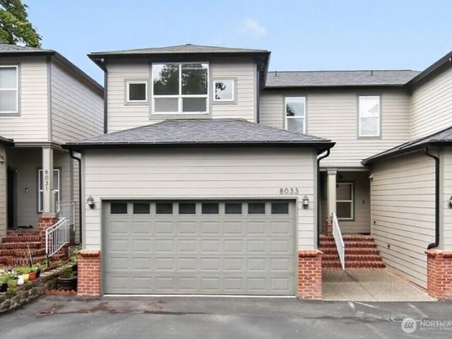 Townhouse for sale in Kirkland, Washington