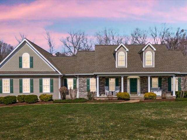 House for sale in Virginia