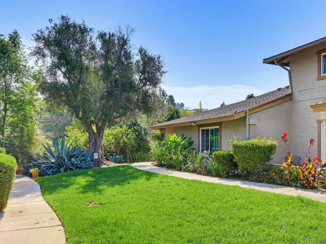 Townhouse for sale in Santee, California